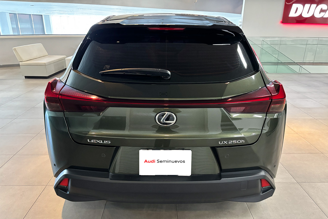 UX 250h